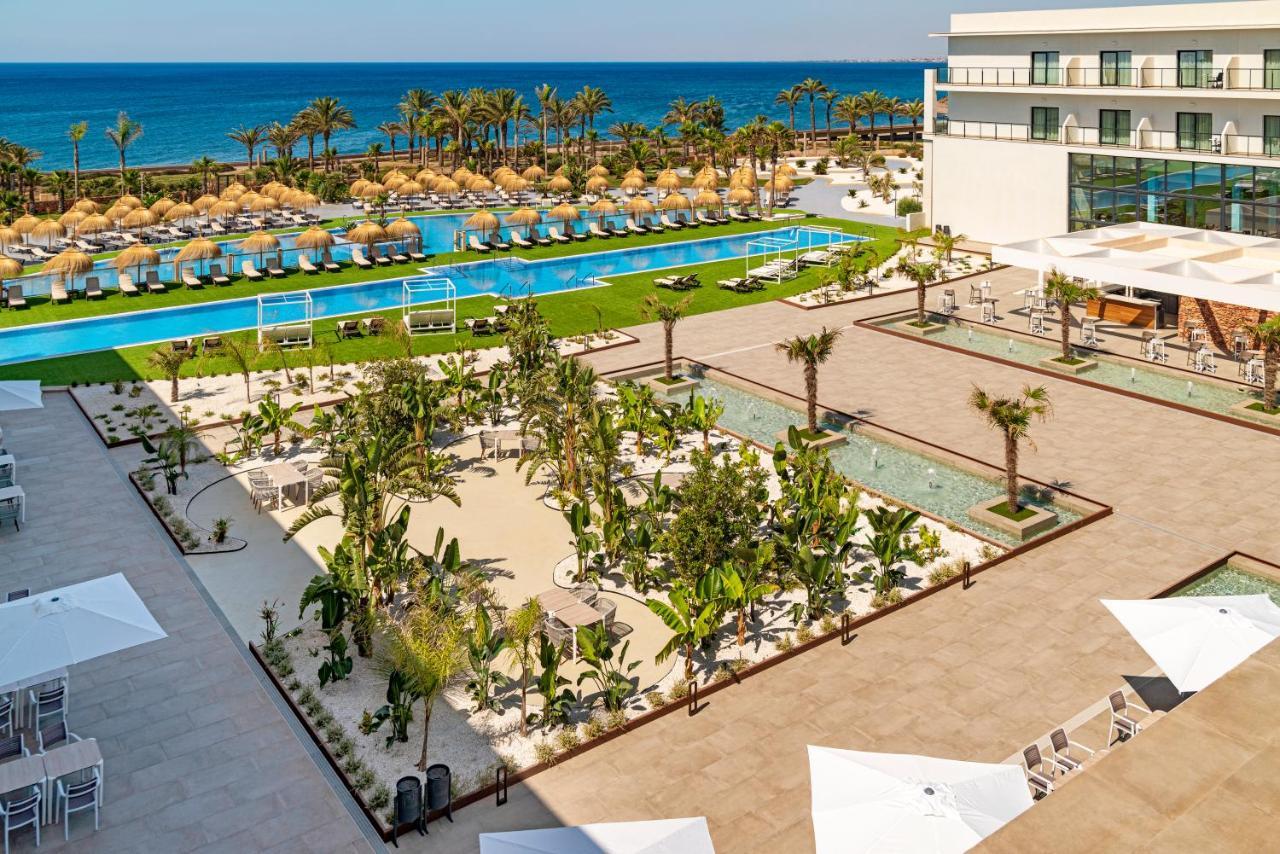 Cabogata Beach Hotel Retamar (Almeria) Exterior foto The resort's main pool