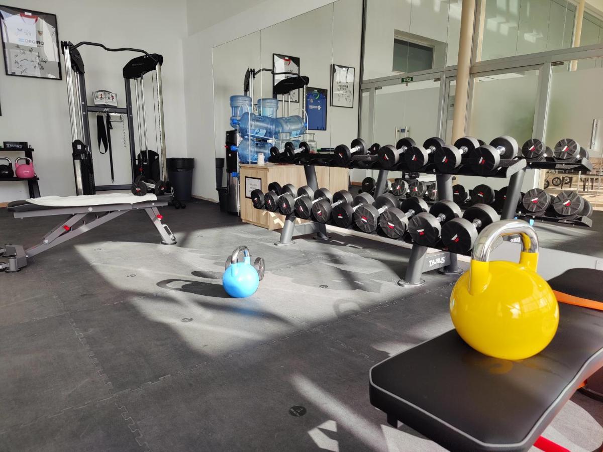 Cabogata Beach Hotel Retamar (Almeria) Exterior foto A gym in the UK
