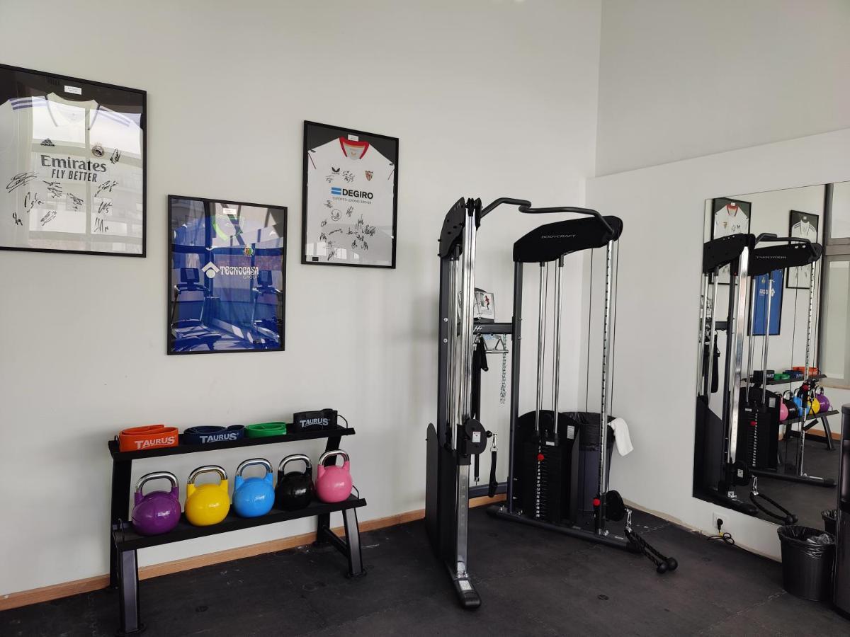 Cabogata Beach Hotel Retamar (Almeria) Exterior foto The gym at the club