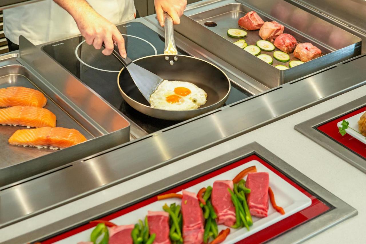 Cabogata Beach Hotel Retamar (Almeria) Exterior foto A commercial kitchen